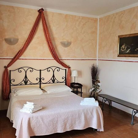 Hostal I Chiari Acquaviva  Exterior foto
